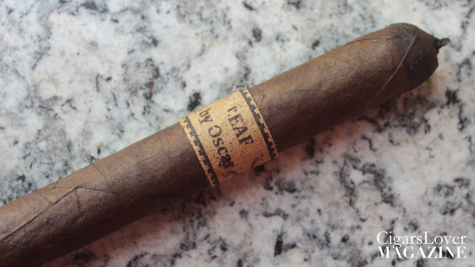 Leaf by Oscar Lancero Maduro